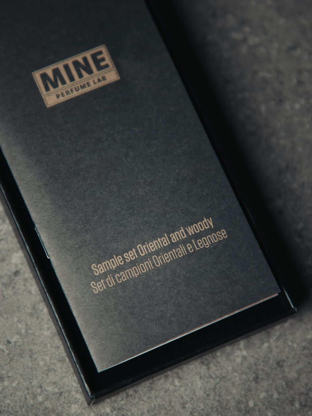 Set campioni orientali e legnose 10x2ml + 20% di sconto sul tuo primo profumo