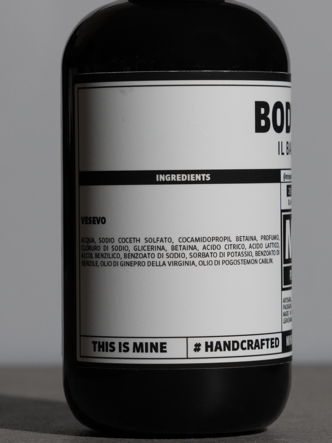 VESEVO BODY WASH